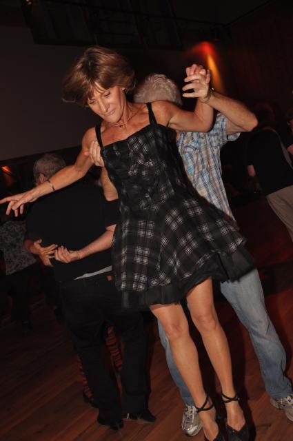 min 2010 10 31 station danse 088